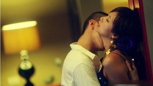 电影里的床戏怎么拍的 盘点10位女星对床戏看法