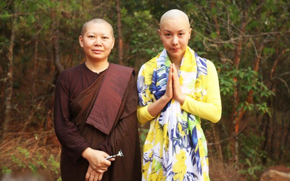 《我们约会吧》王誉霖剃头修行 早期美艳照曝光