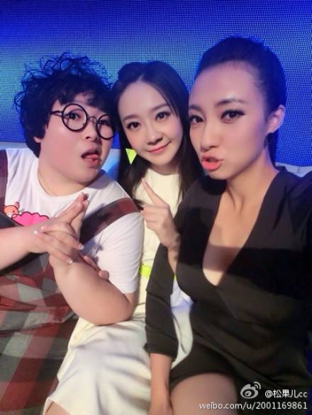 非诚勿扰余燕家庭背景曝光 台上一举抱起宁财神