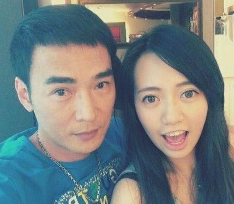 焦曼婷个人资料 焦恩俊和大女儿焦曼婷似情侣