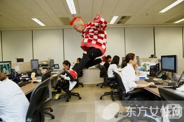 VANS“鸡飞狗跳” 2017新年特别推出鸡年生肖鞋款