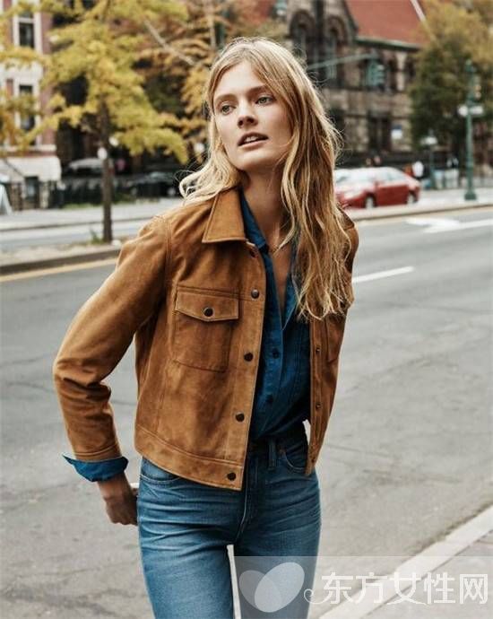 看似老气的灯芯绒穿在他们身上居然这么时髦