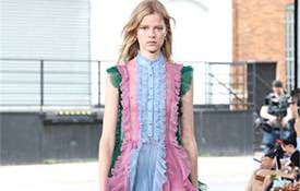 2016年春夏女装发布 以度假风为主题