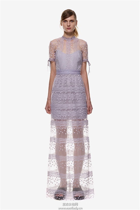 满足每个人的红毯梦  Self Portrait 推浪漫唯美平