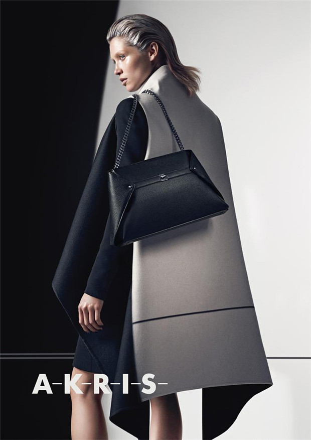 Akris 2014秋冬手袋系列广告大片