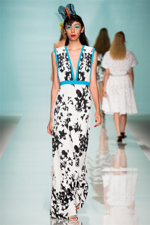 Emanuel Ungaro 2015春夏女装流行发布