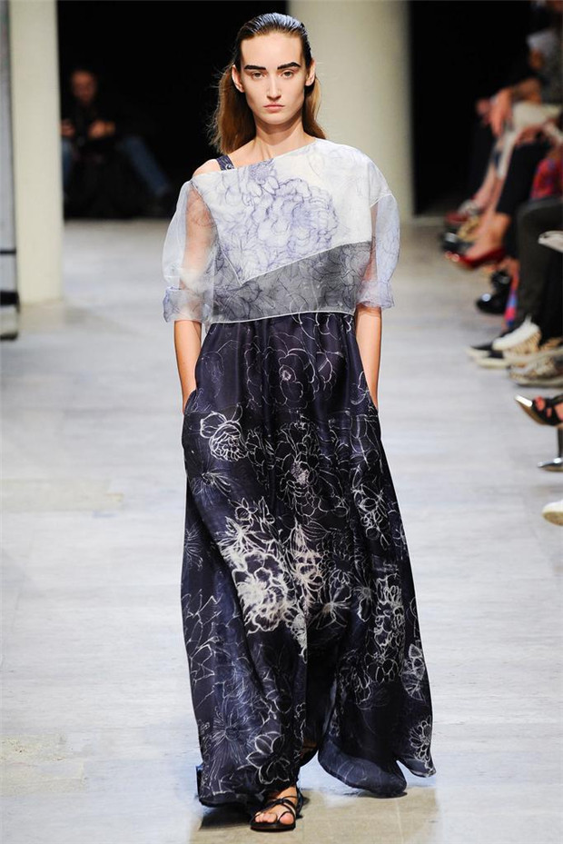 Leonard 2015春夏女装流行发布