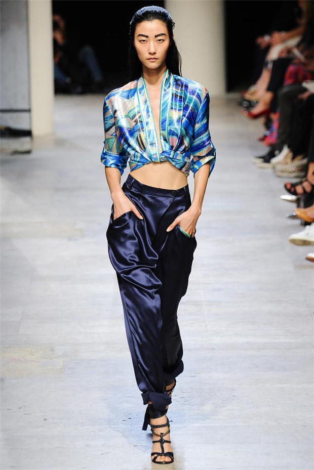 Leonard 2015春夏女装流行发布