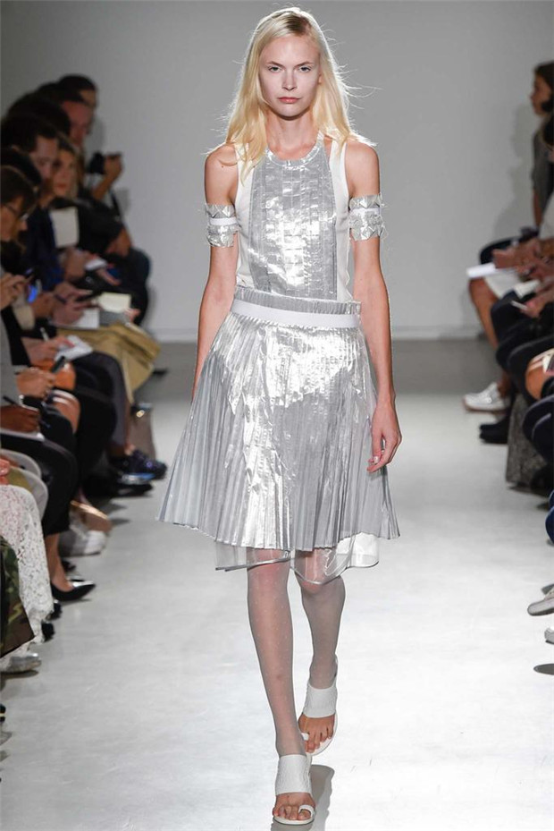 Veronique Branquinho 2015春夏女装流行发布