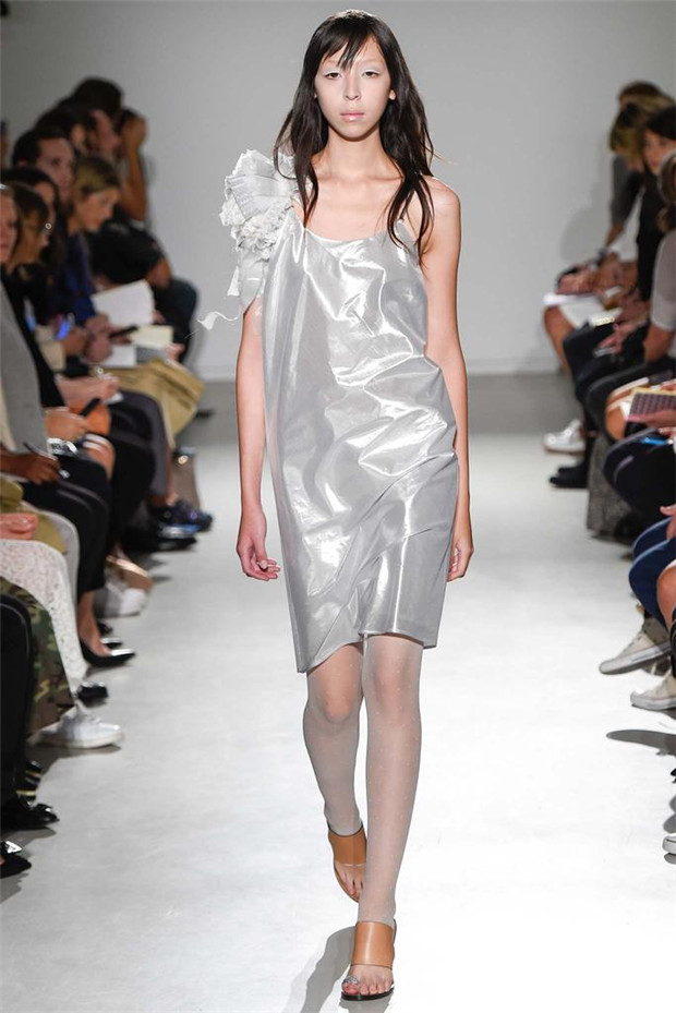 Veronique Branquinho 2015春夏女装流行发布