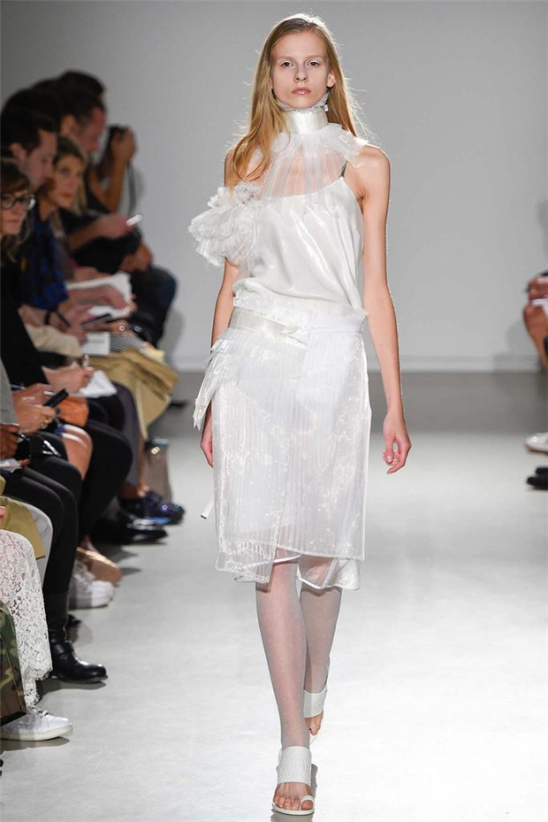 Veronique Branquinho 2015春夏女装流行发布