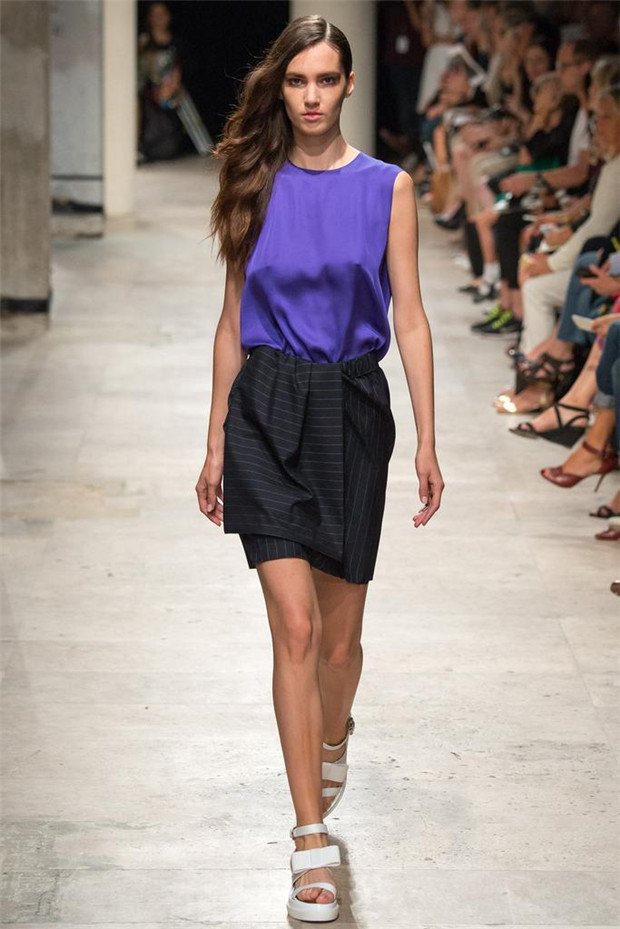 Maxime Simoens 2015春夏女装流行发布