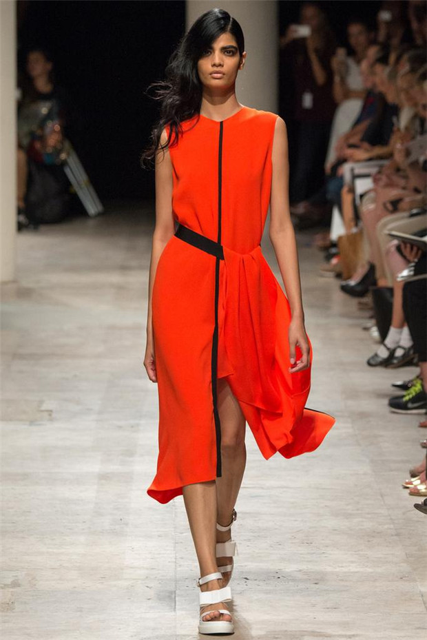 Maxime Simoens 2015春夏女装流行发布