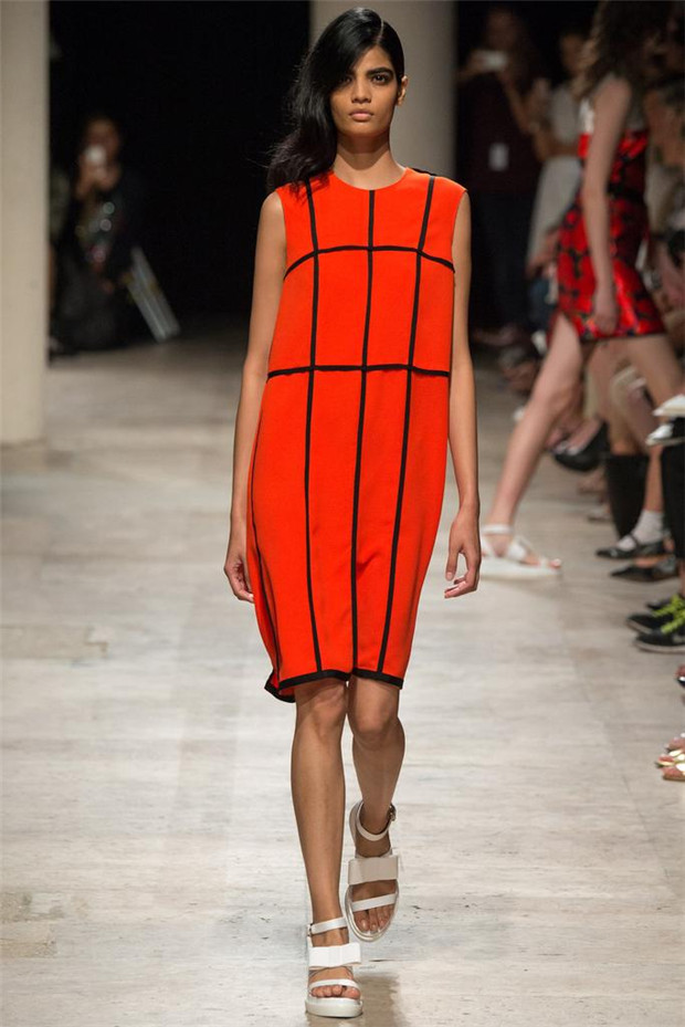 Maxime Simoens 2015春夏女装流行发布