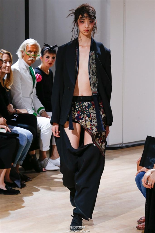 Yohji Yamamoto 2015春夏女装流行发布