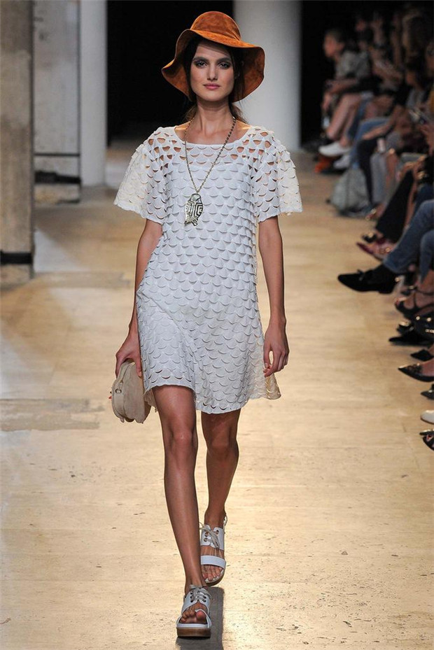 Paul & Joe 2015春夏女装流行发布