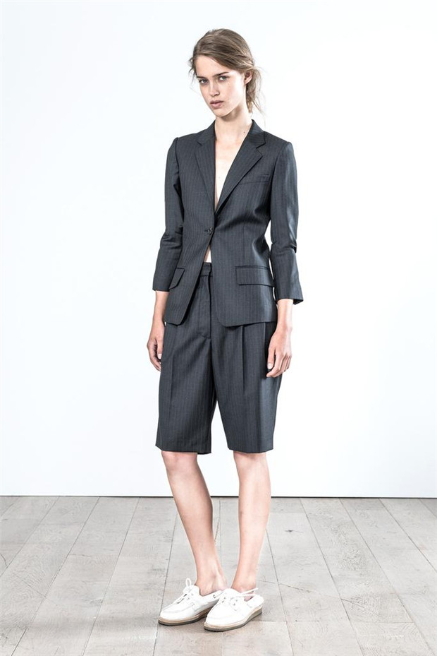 Vanessa Bruno 2015春夏女装流行发布