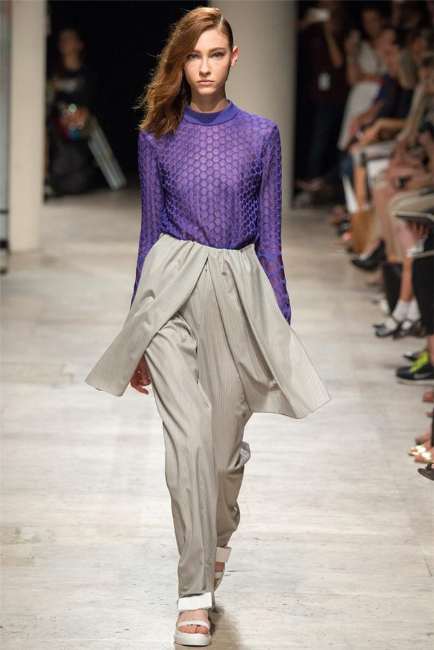 Maxime Simoens 2015春夏女装流行发布