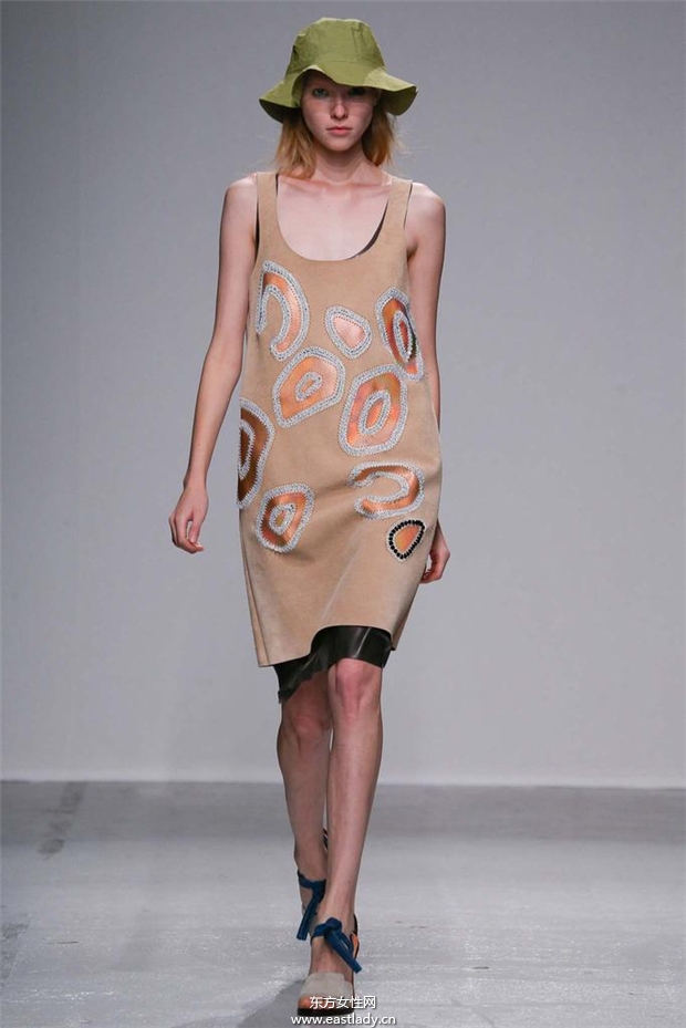 Christian Wijnants 2015春夏女装流行发布