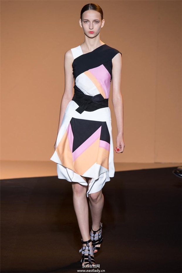 Roland Mouret 2015春夏女装流行发布