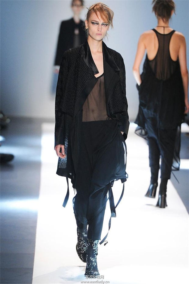 Ann Demeulemeester 2015春夏女装流行发布