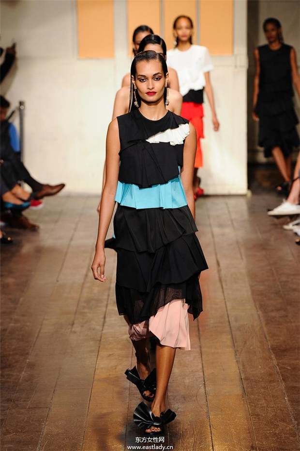 Cédric Charlier 2015春夏女装流行发布