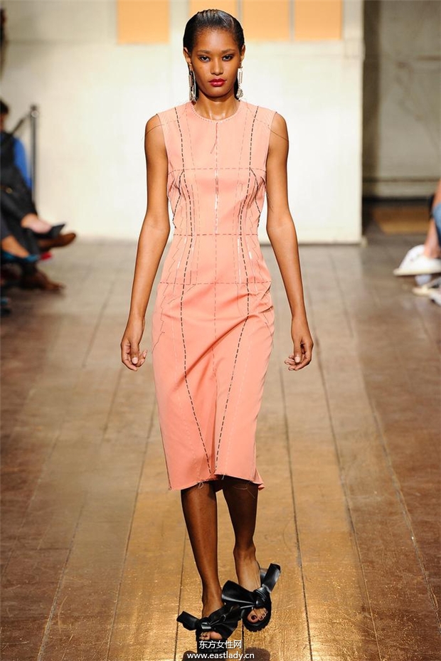 Cédric Charlier 2015春夏女装流行发布