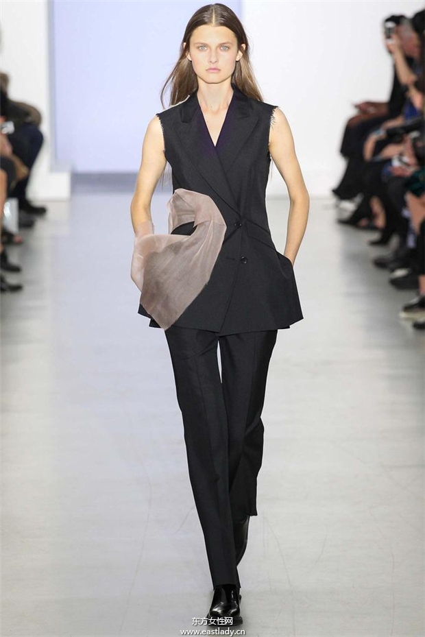 Yang Li 2015春夏女装流行发布