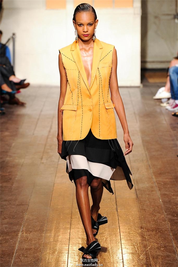 Cédric Charlier 2015春夏女装流行发布