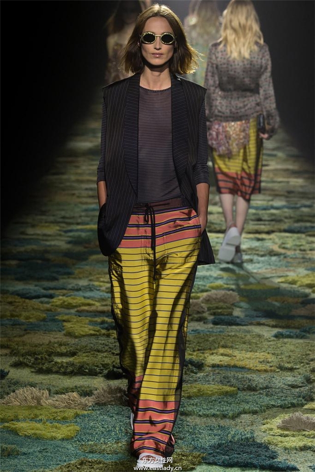 Dries Van Noten 2015春夏女装流行发布