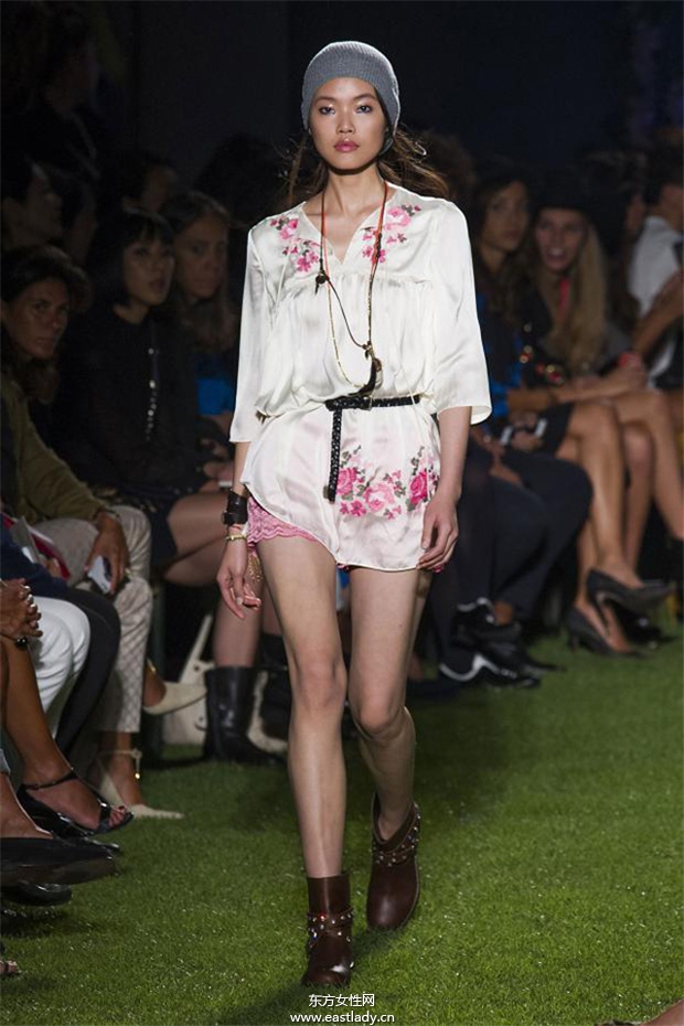 Blugirl 2015春夏女装流行发布