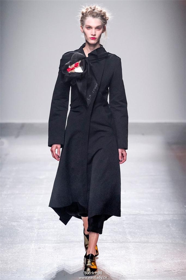 Aganovich 2015春夏女装流行发布