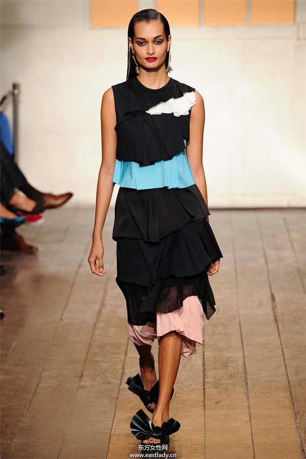 Cédric Charlier 2015春夏女装流行发布