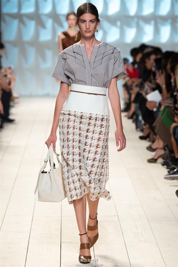 Nina Ricci 2015春夏女装流行发布