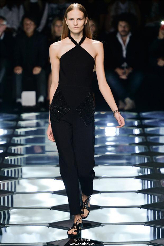 Balenciaga 2015春夏女装流行发布