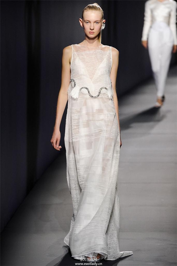 Vionnet 2015春夏女装流行发布
