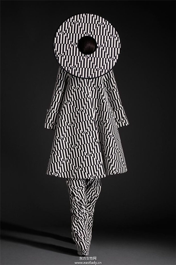 Gareth Pugh 2015春夏女装流行发布