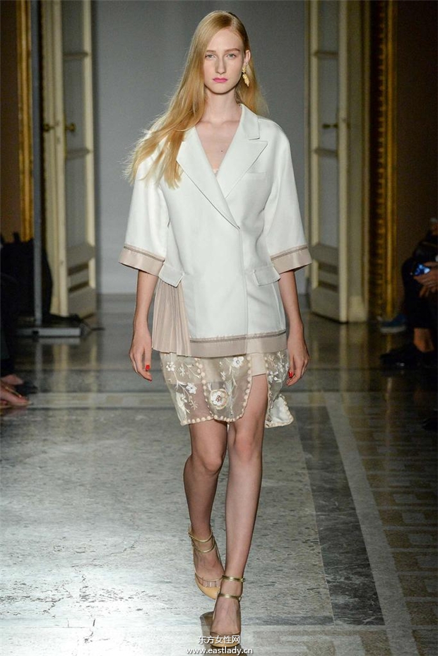 Aquilano.Rimondi 2015春夏女装流行发布