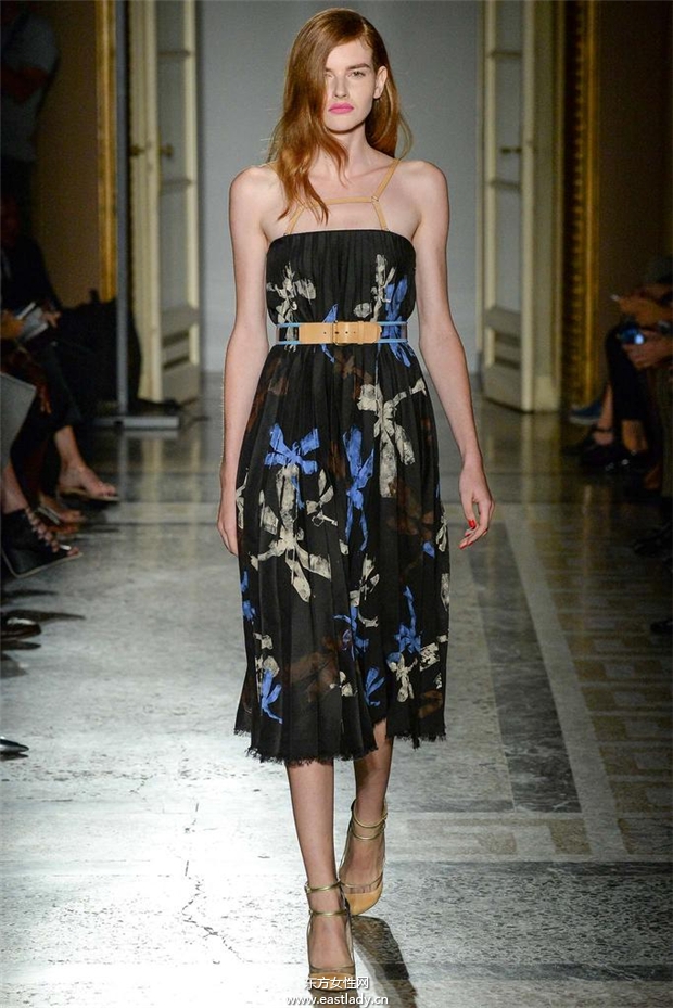 Aquilano.Rimondi 2015春夏女装流行发布