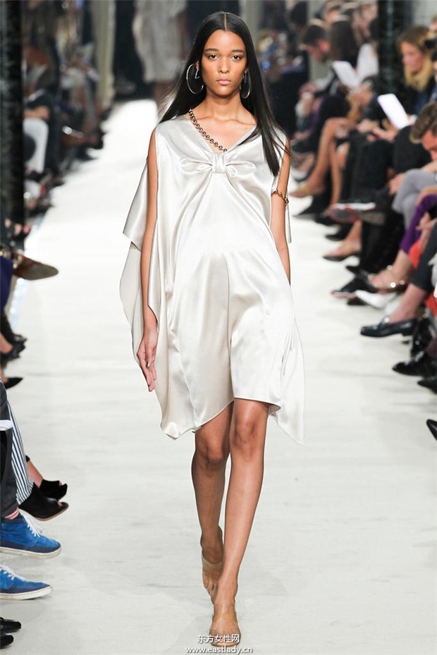 Alexis Mabille 2015春夏女装流行发布