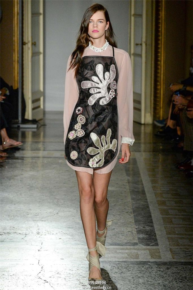 Aquilano.Rimondi 2015春夏女装流行发布