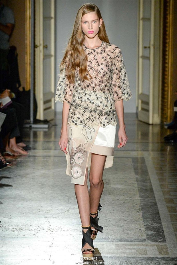 Aquilano.Rimondi 2015春夏女装流行发布
