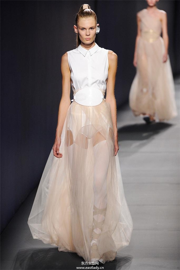 Vionnet 2015春夏女装流行发布