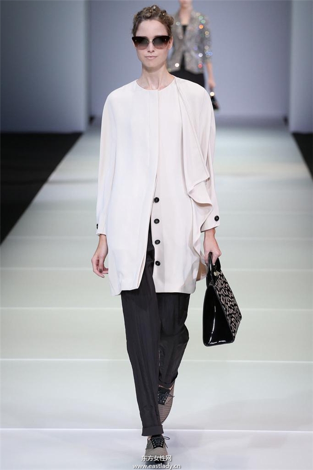Giorgio Armani 2015春夏女装流行发布