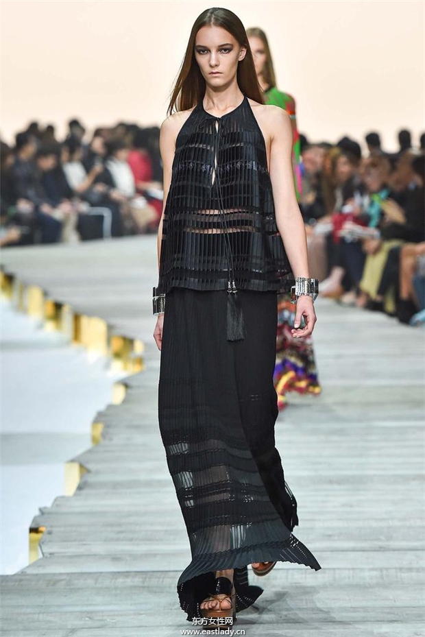 Roberto Cavalli 2015春夏女装流行发布