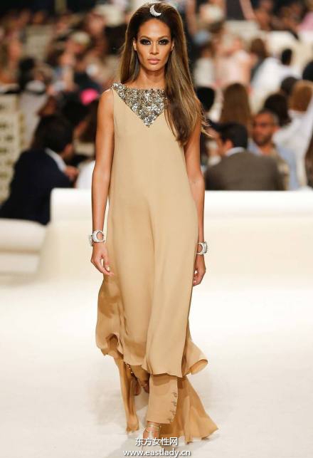 Dior 2015 Cruise系列女装迪拜新品发布