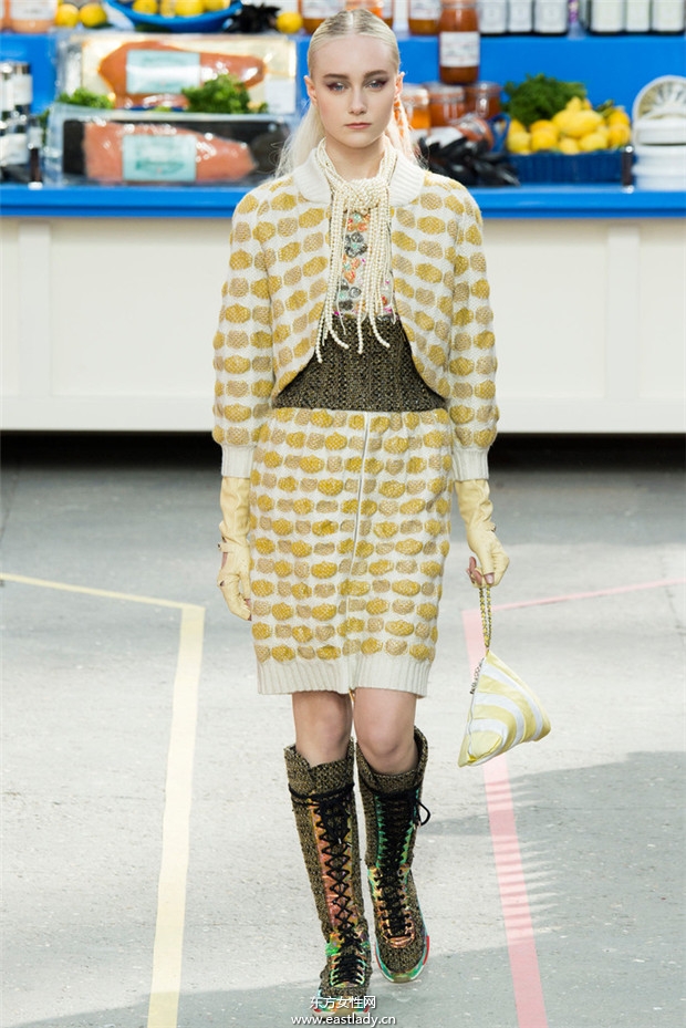Chanel(香奈儿)巴黎时装周2014秋冬新品发布