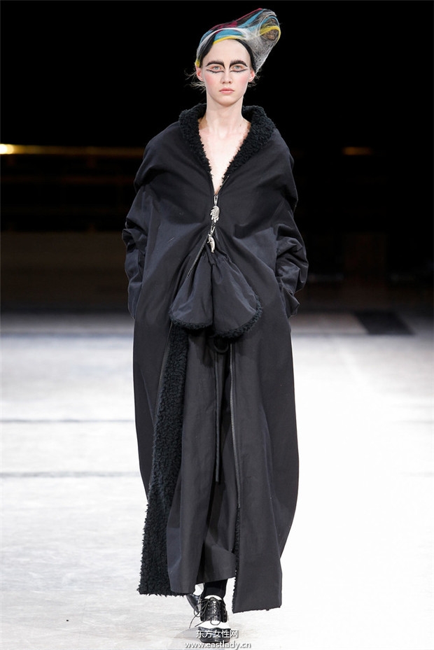 Yohji Yamamoto巴黎时装周2014秋冬新品发布