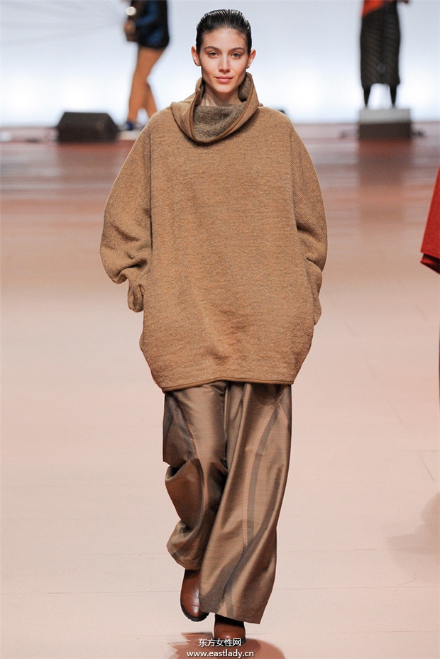 Issey Miyake巴黎时装周2014秋冬新品发布