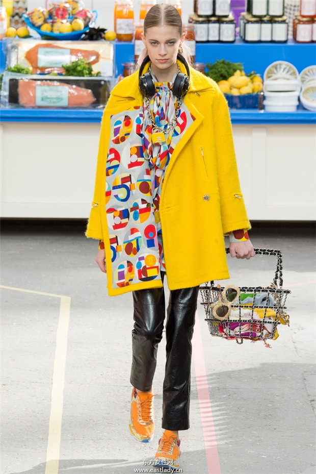 Chanel(香奈儿)巴黎时装周2014秋冬新品发布